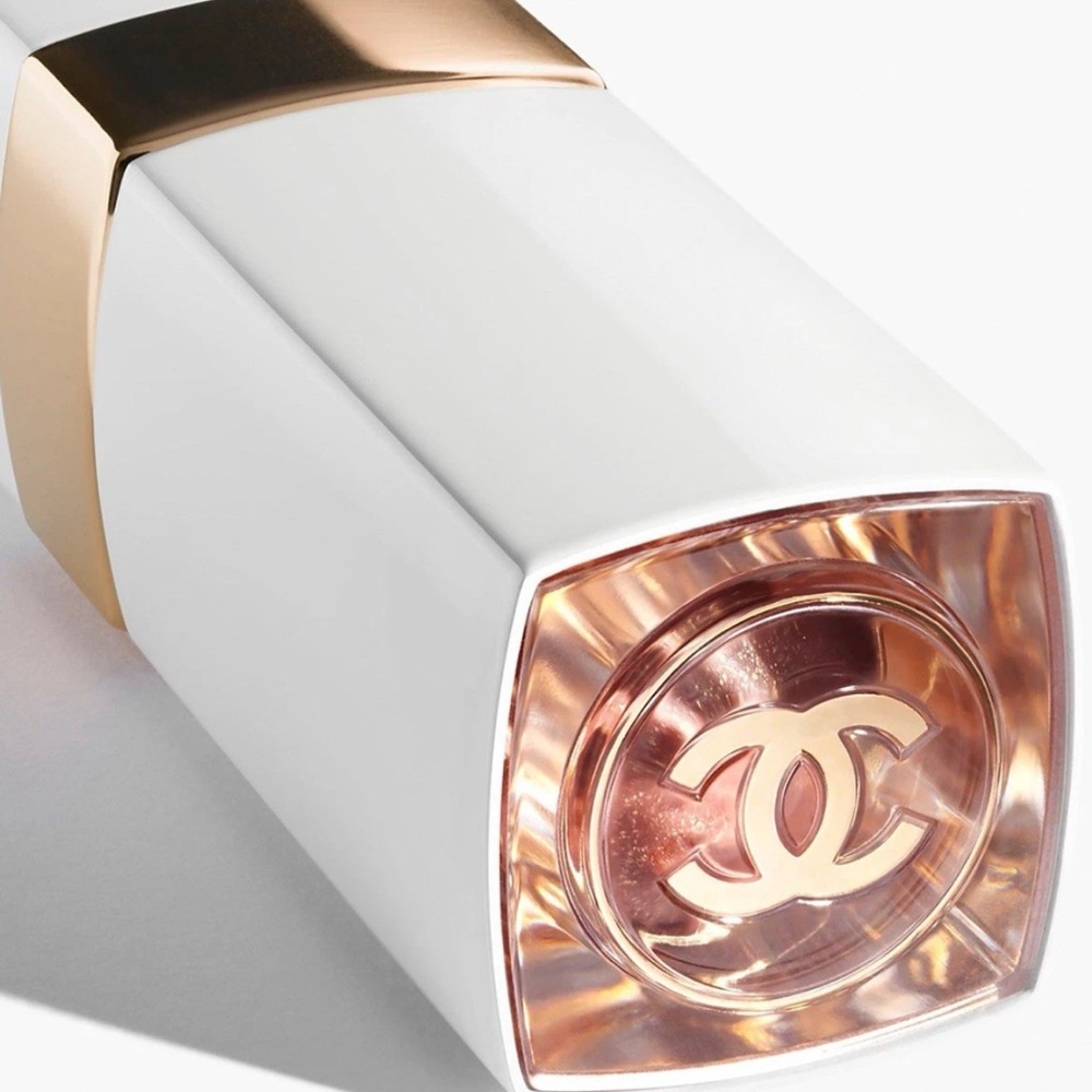 CHANEL Rouge Coco Baume Shade 752 Honey Bliss NIB Chanel lipstick shine balm